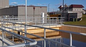 Walkway scaffolding in water treatment plant